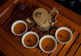 Посуда и инструменты для китайской чайной церемонии