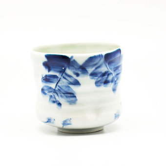 Чашка, живая керамика "Пять ягод этого года"